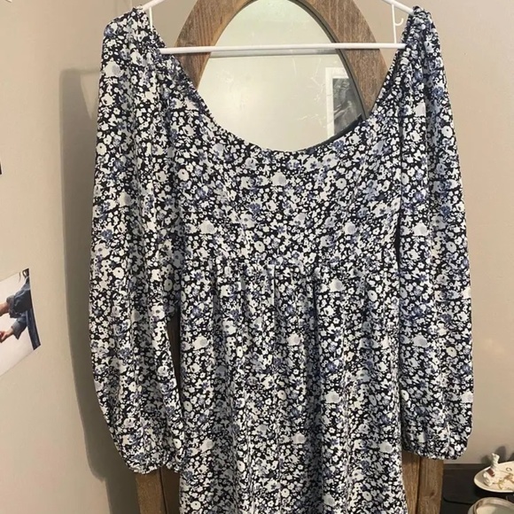 Abercrombie & Fitch Dress - Picture 1 of 2